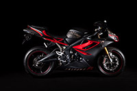 Triumph Daytona 675 R Dark