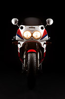 Yamaha 750 FZR-R OWO1