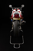 Yamaha 750 FZR-R OWO1