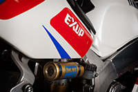 Yamaha 750 FZR-R OWO1