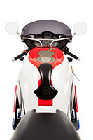 Yamaha 750 FZR-R OWO1